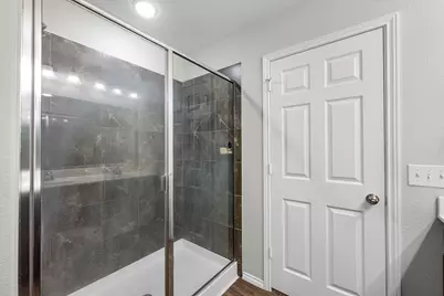 2215 Timberland Country Court, Conroe, TX 77304 - Photo 19