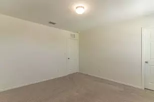 10362 Martin Creek, San Antonio, TX 78252 - Photo 15