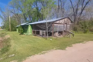 1508 Lakeland Dr, Liberty, TX 77575 - Photo 3