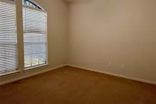 12010 Sundance Ct, Stafford, TX 77477 - Photo 17