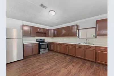 2006 Crestmont Circle, Missouri City, TX 77459 - Photo 9