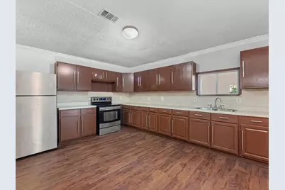 2006 Crestmont Circle, Missouri City, TX 77459 - Photo 9