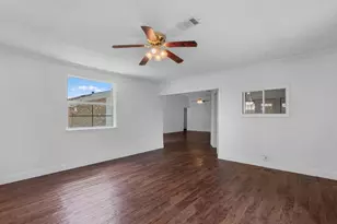 2006 Crestmont Cir, Missouri City, TX 77459 - Photo 7