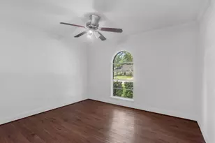 2006 Crestmont Cir, Missouri City, TX 77459 - Photo 15
