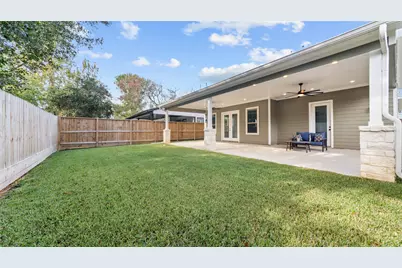 517 Moore Street, Tomball, TX 77375 - Photo 35