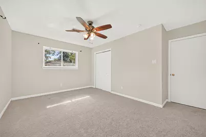506 N Clear Creek Drive, Friendswood, TX 77546 - Photo 19
