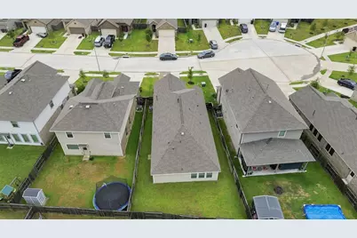 1923 Foxtail Creek Court, Crosby, TX 77532 - Photo 9