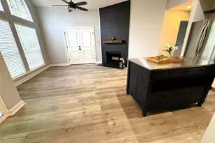 111 Dunbar Estates Dr, Friendswood, TX 77546 - Photo 23