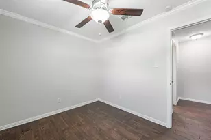 306 Woodvale Dr Dr, League City, TX 77573 - Photo 31
