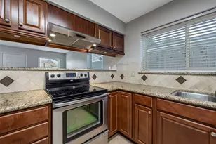 306 Woodvale Dr Dr, League City, TX 77573 - Photo 19