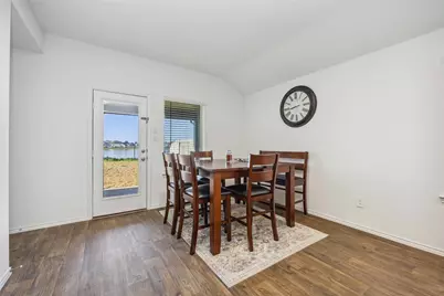 16684 Lonely Pines Drive, Conroe, TX 77302 - Photo 11