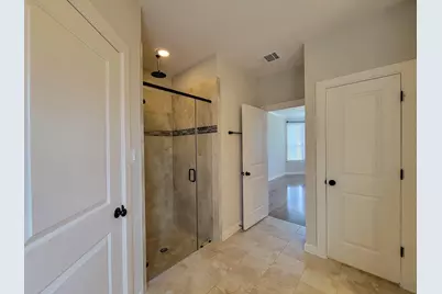 100 Castlegate Lane, Jersey Village, TX 77065 - Photo 13
