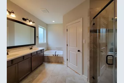 100 Castlegate Lane, Jersey Village, TX 77065 - Photo 15