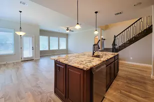 100 Castlegate Ln, Jersey Village, TX 77065 - Photo 21