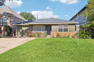 4404 Vivian St, Bellaire, TX 77401 - Photo 1