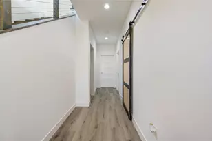 21201 Scissor Tail Ln, Galveston, TX 77554 - Photo 3