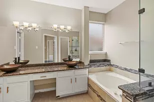10807 Oak Bayou Ln, Houston, TX 77064 - Photo 23