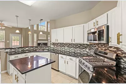 10807 Oak Bayou Lane, Houston, TX 77064 - Photo 15