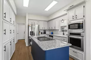 7314 Blenheim Palace Ln, Houston, TX 77095 - Photo 15