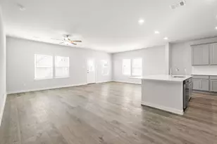 1343 Coastal Dr, Dayton, TX 77535 - Photo 11