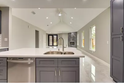 1513 Sherl Street, League City, TX 77573 - Photo 15