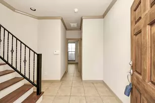 5711 Kiam St, Houston, TX 77007 - Photo 5