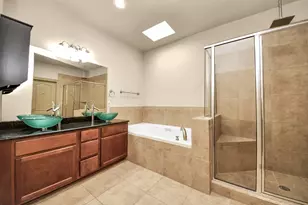 5711 Kiam St, Houston, TX 77007 - Photo 23