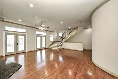 5711 Kiam Street, Houston, TX 77007 - Photo 9