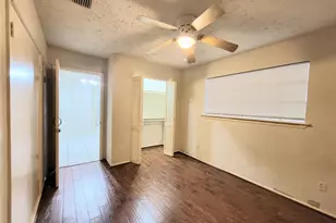 13007 Bacard Ln, Houston, TX 77099 - Photo 17