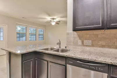 16131 Beachside Place, Crosby, TX 77532 - Photo 15