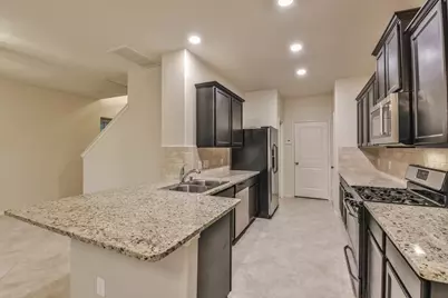 16131 Beachside Place, Crosby, TX 77532 - Photo 11