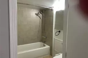 2116 Strand St, Galveston, TX 77550 - Photo 9