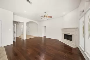 2634 Night Song Dr, Pearland, TX 77584 - Photo 5