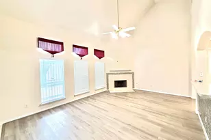 2207 Donrel Way, Houston, TX 77067 - Photo 5
