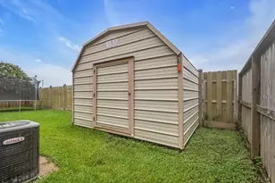 657 26th Ave N, Texas City, TX 77590 - Photo 25