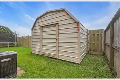 657 26th Avenue N, Texas City, TX 77590 - Photo 25