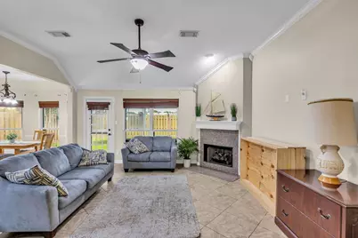 657 26th Avenue N, Texas City, TX 77590 - Photo 23