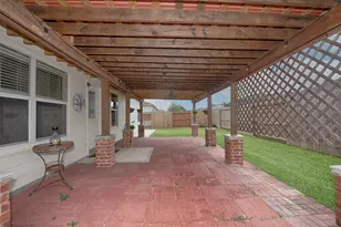 2753 Foster Hill Dr, Houston, TX 77345 - Photo 7