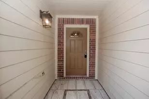 2753 Foster Hill Dr, Houston, TX 77345 - Photo 9