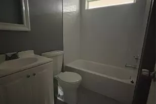 1208 Pine St, Baytown, TX 77520 - Photo 9