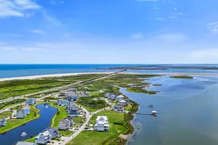 4121 Pointe W Dr, Galveston, TX 77554 - Photo 47