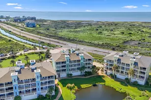 4121 Pointe W Dr, Galveston, TX 77554 - Photo 31