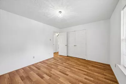 910 Country Place Blvd, Pearland, TX 77584 - Photo 11