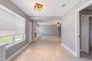 13286 Lake Breeze Ln, Willis, TX 77318 - Photo 11