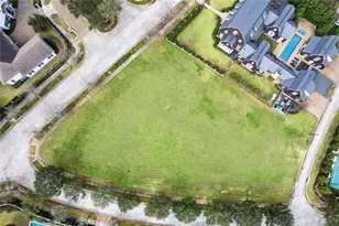 26 E Shore Dr, The Woodlands, TX 77380 - Photo 1