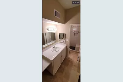 12380 Sandpiper Drive #403, Houston, TX 77035 - Photo 9