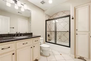 5728 Petty St, Houston, TX 77007 - Photo 27