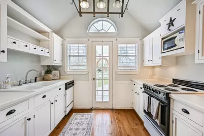 515 County Road 193, Alvin, TX 77511 - Photo 13