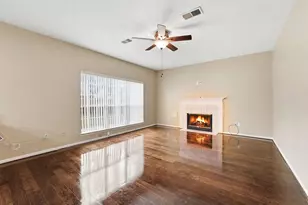 15606 Lago Villa Dr, Tomball, TX 77377 - Photo 11