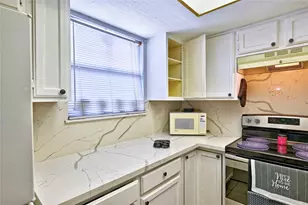 14777 Wunderlich Dr, Houston, TX 77069 - Photo 15